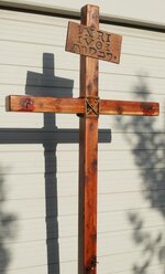 Cross1.jpg