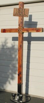 Cross2.jpg