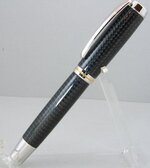 Carbon Fiber - Jr Gent II.jpg
