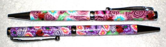 girly pens 001.jpg