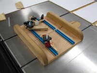 tablesaw sled for segmentting 4.jpg