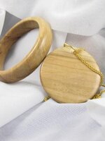 Maple_pendent_and_ring.jpg