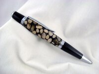 Pen 232.jpg