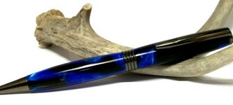 blue streamline pen1.jpg