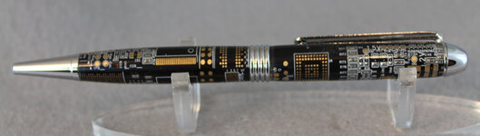 circuit board pen 2.jpg