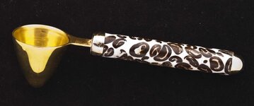 Coffee Scoop Christmas 2009_1.jpg