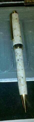 meganite pen 002.jpg