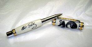 Elvis Pen 2.jpg
