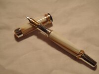 pens 087.jpg pens 087.jpg