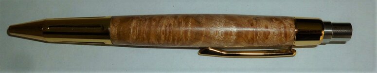 maple burl Luxor.jpg