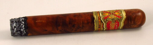 Faux Cigar Pen - Opus X 121822.JPG