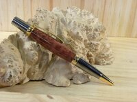 Aussie Siera Exec - Red Morrell Burledt.JPG