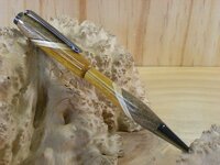 Seg Slim - Walnut - Osageedt.JPG