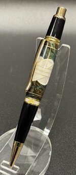 pen 1b.jpg