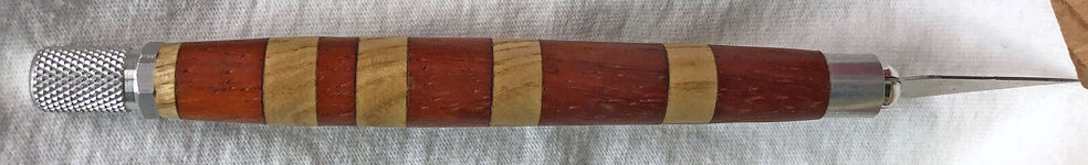 IMG_4200 Cropped (Hobby Knife from SabertoothBunny).jpg