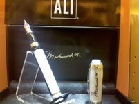 ali pen1.jpg