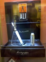 ali pen3.jpg