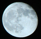 Moon1.jpg