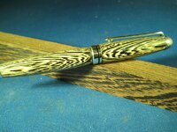 wenge pen.jpg