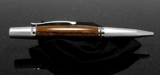 pens 020.jpg