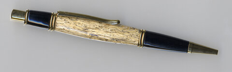 dakota-burl-gatsby-click.jpg