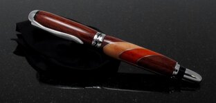 pens 010.jpg