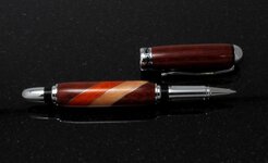 pens 016.jpg