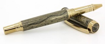pen 017a.jpg