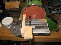 Sander with squaring rod.jpg