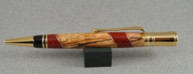 R828c.jpg