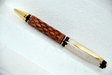 Pens - 4-8-11 Justin leather antler cigar - A+.jpg