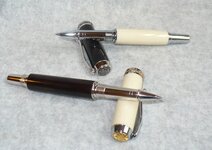 pen 261.jpg