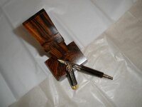 Gary's Pen 003.jpg