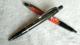 Compson blkTi a.jpg