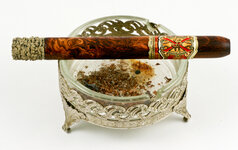 Cigar Illusion #016-2669.jpg