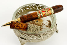 Cigar Illusion #016-2670.jpg