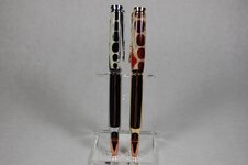 Gator Pens - Black and Red.JPG