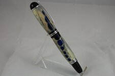 Blue Gator Pen.JPG