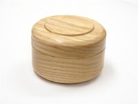 Closed Ash Lidded Box (Medium).JPG