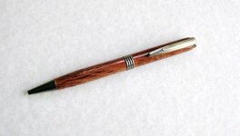 pair o pens 003 - Copy.JPG