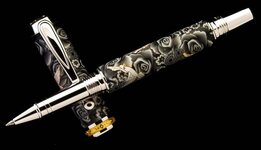 Toni's Black Roses_2.jpg