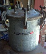 PressurePot.jpg PressurePot.jpg