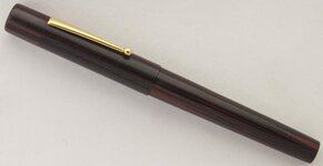 Red_Black Ebonite Fountain.jpg