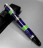 G Willikers Purple-Green 002 (Small).JPG
