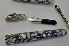 Cocobolo Virage, Crushed Shell Custom 028 (640x429).jpg