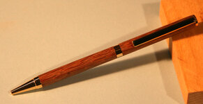 Red-Palm-Pen-002-web.jpg