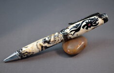 Ice Ruby Pen 00.jpg