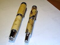 pens 009.JPG