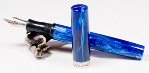 bluebakeliteu.jpg