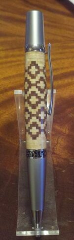 Segmented pen.jpg